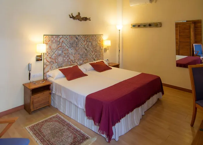 Gara Hotel 4*