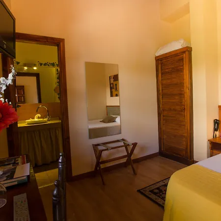 Gara Otel 4*