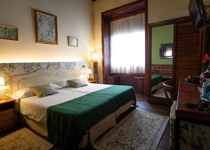 Gara Hotel 4*